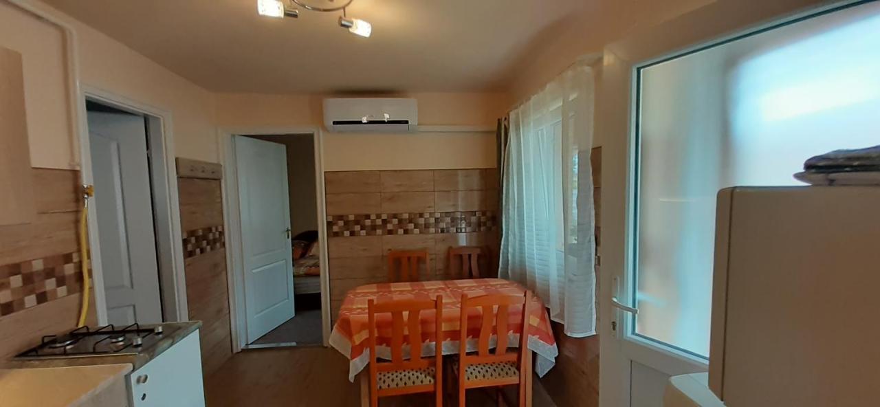 Apartment Rozika Ii. *